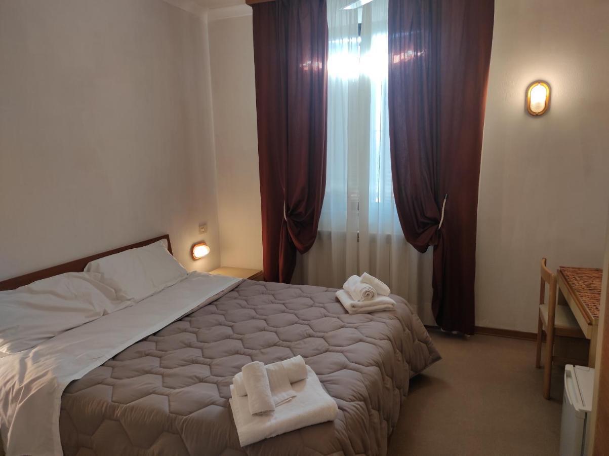 Hotel Centrale К'юзі Номер фото