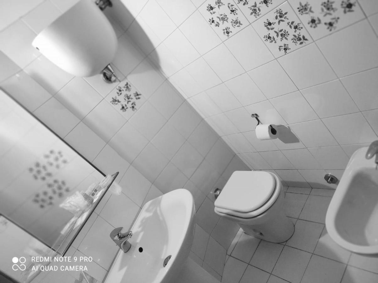 Hotel Centrale К'юзі Номер фото