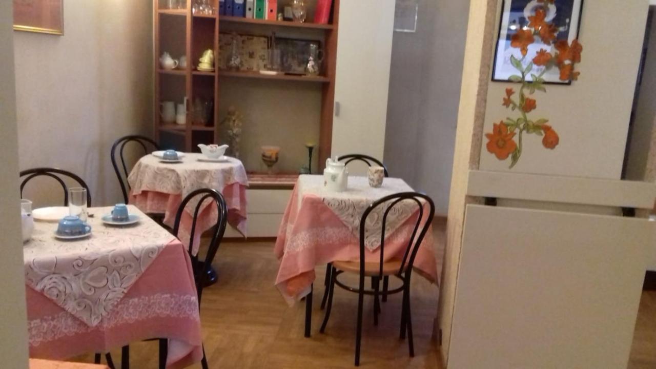 Hotel Centrale К'юзі Екстер'єр фото